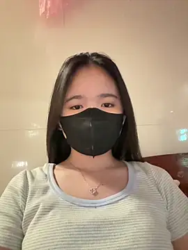 Gwen879 online show from 04-09-26, 02:00