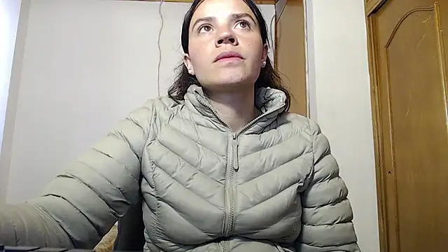 Snapshot of Shanel_Lozano chatting on 01-08-26, 09:17 Shanel Lozano online show from 01-08-26, 09:17