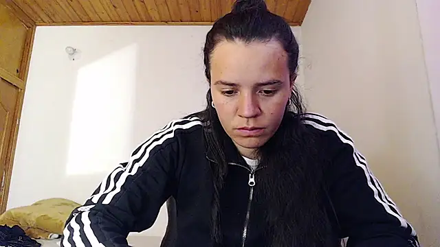 Shanel Lozano online show from 06-14-26, 05:59