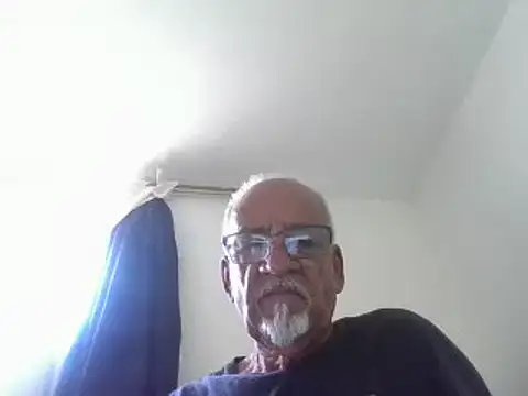 Snapshot of Patyman chatting on 06-20-26, 07:49 Patyman online show from 06-20-26, 07:49