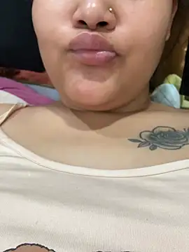 Snapshot of HotNeha08 chatting on 07-13-26, 04:04 HotNeha08 online show from 07-13-26, 04:04