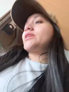 Veronica Wins  online show from 02-13-26, 07:32