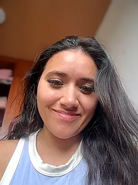 Snapshot of Veronica_Wins_ chatting on 07-18-26, 03:49 Veronica Wins online show from 07-18-26, 03:49