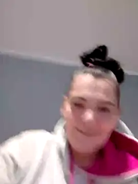 Snapshot of roksa2026 chatting on 07-19-26, 08:29 roksa2026 online show from 07-19-26, 08:29
