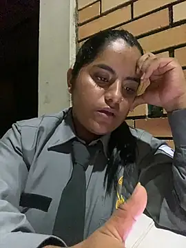 Isabel 3 online show from 02-02-26, 01:04