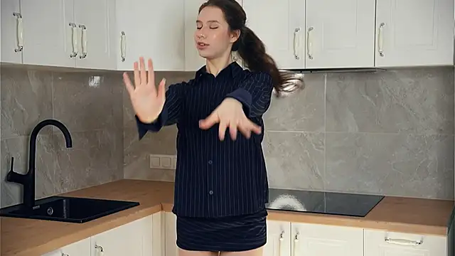 Snapshot of MargeLefevers chatting on 01-13-26, 06:40 MargeLefevers online show from 01-13-26, 06:40