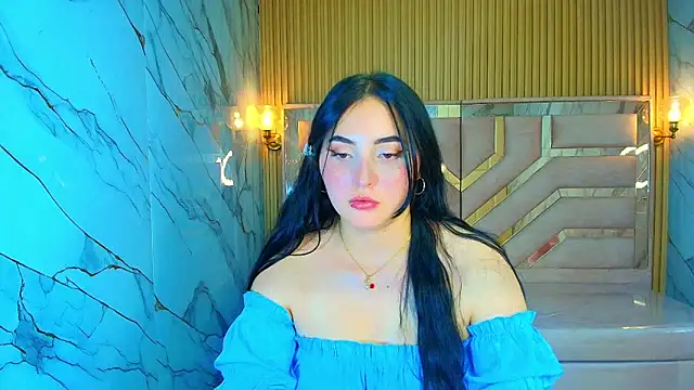 Snapshot of Linda_r_ chatting on 01-08-26, 09:17 Linda r online show from 01-08-26, 09:17