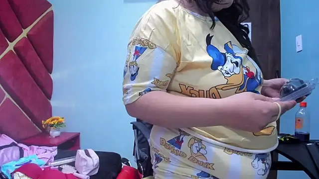 MiaRouss69 online show from 03-01-26, 01:13