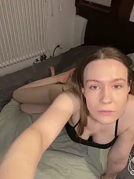 midnight ballerina  online show from 01-31-26, 07:11