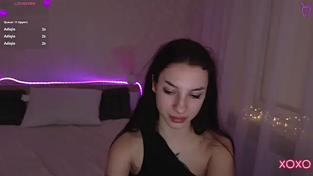 Snapshot of TianaHot777 chatting on 02-04-26, 01:50 TianaHot777 online show from 02-04-26, 01:50