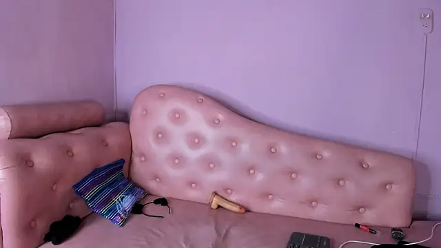 LeticiaHinkley online show from 02-02-26, 07:34