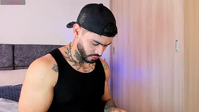 thiago ferrari  online show from 02-24-26, 09:13