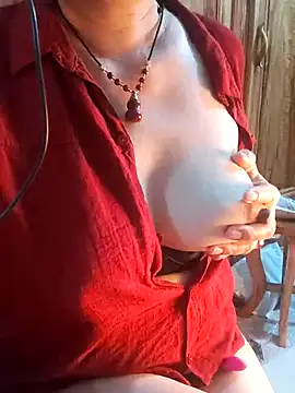 Snapshot of Myna_999 chatting on 01-13-26, 03:12 Myna 999 online show from 01-13-26, 03:12