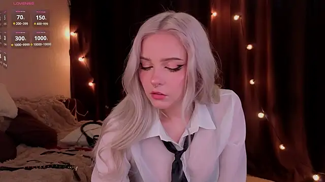 ShyniAlice online show from 02-09-26, 03:32