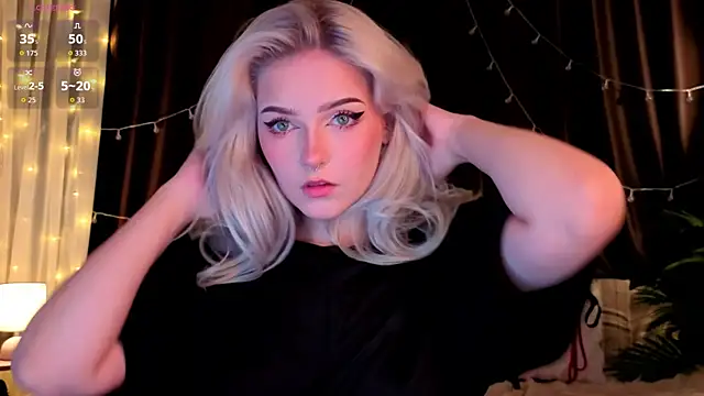 ShyniAlice online show from 06-05-26, 04:19