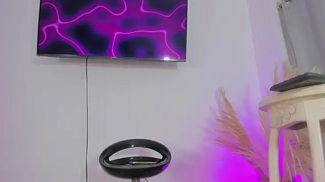 Angelasantini0 online show from 04-09-26, 09:15