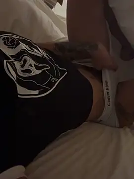 Angelasantini0 online show from 04-18-26, 09:57