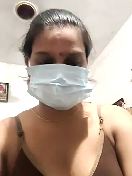 hotgirlriyaa online show from 07-21-26, 06:10