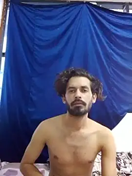 Snapshot of Maiky1 chatting on 01-09-26, 03:04 Maiky1 online show from 01-09-26, 03:04