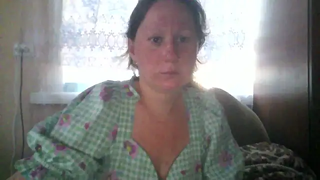 Snapshot of Norma_Wall chatting on 06-06-26, 03:33 Norma Wall online show from 06-06-26, 03:33
