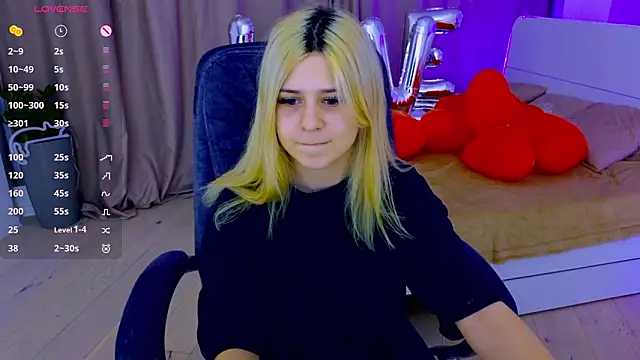 ApheliaStar online show from 02-17-26, 05:08