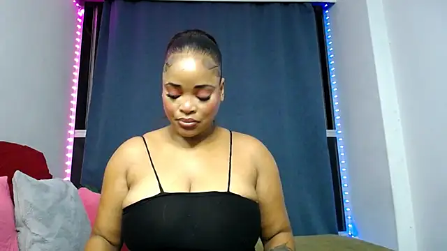 Snapshot of FifiBae1 chatting on 04-06-26, 09:05 FifiBae1 online show from 04-06-26, 09:05