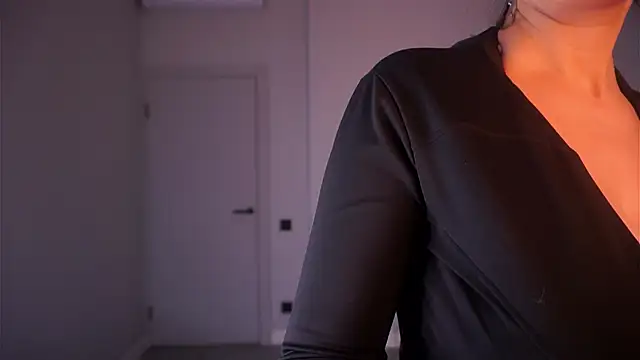 KarolClunie online show from 01-12-26, 05:40