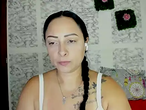 XXXStephanie XXX online show from 05-19-26, 10:05