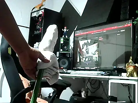 recalientee online show from 02-04-26, 03:45