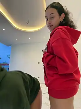 l0lita emi online show from 04-05-26, 11:07