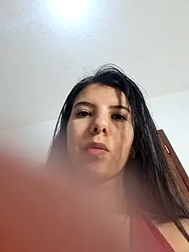 jade03  online show from 04-19-26, 10:45