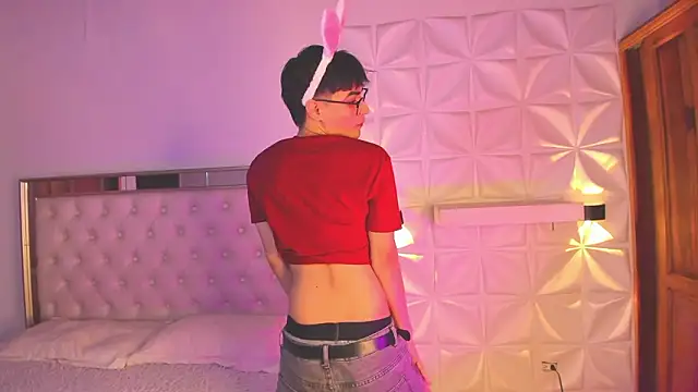 Snapshot of IamJuanJoc chatting on 02-04-26, 03:23 IamJuanJoc online show from 02-04-26, 03:23