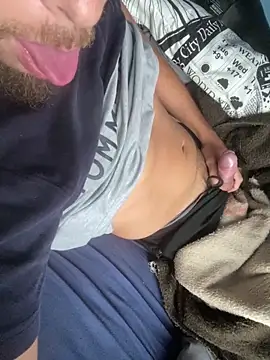 Snapshot of Olhoosclaros chatting on 01-14-26, 12:00 Olhoosclaros online show from 01-14-26, 12:00