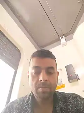 Snapshot of ashleellaunda7582 chatting on 06-22-26, 08:22 ashleellaunda7582 online show from 06-22-26, 08:22