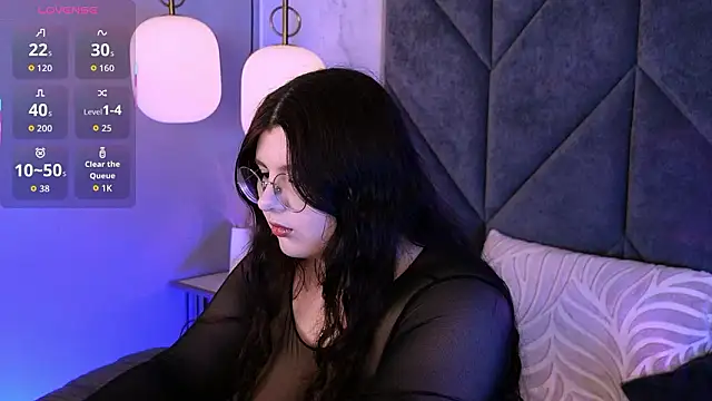 Siena aa online show from 02-15-26, 01:52