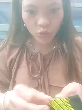 jjennyyy online show from 02-14-26, 08:22