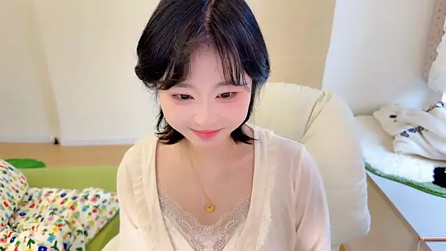 Onefiona online show from 03-15-26, 06:52