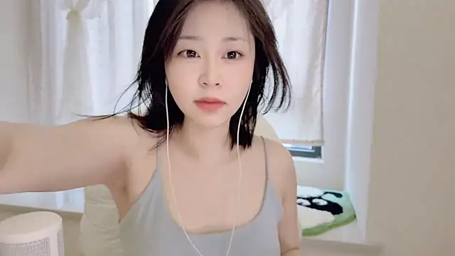 Onefiona online show from 07-06-26, 07:38