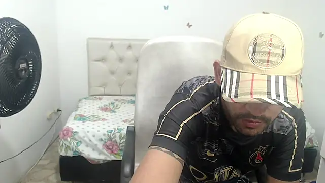 wildchris  online show from 01-13-26, 02:33