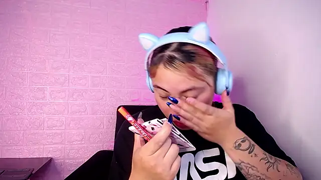 Dominic Queen1126 online show from 02-05-26, 11:37