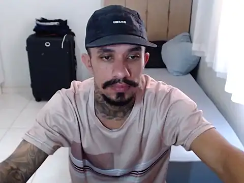 Snapshot of lipegonzalezz chatting on 02-03-26, 04:23 lipegonzalezz online show from 02-03-26, 04:23