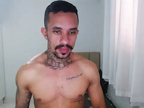 Snapshot of lipegonzalezz chatting on 02-19-26, 02:46 lipegonzalezz online show from 02-19-26, 02:46