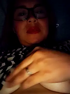 THALASSA DIOSA online show from 04-22-26, 02:47