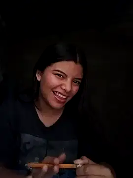 Snapshot of DahianAndrew chatting on 01-13-26, 10:26 DahianAndrew online show from 01-13-26, 10:26