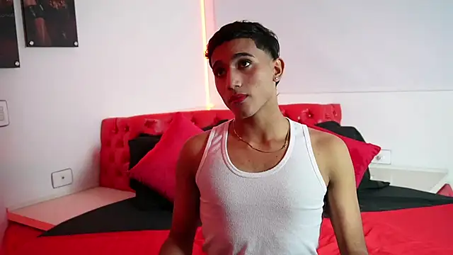 Snapshot of Morgan_Blade chatting on 01-14-26, 03:45 Morgan Blade online show from 01-14-26, 03:45