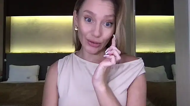 Stella muse online show from 02-24-26, 05:27