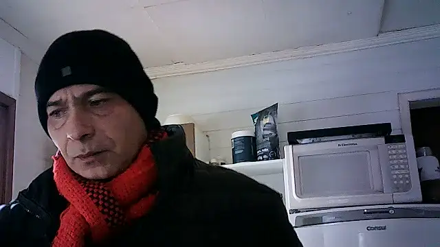 Snapshot of dogfrota chatting on 06-20-26, 04:32 dogfrota online show from 06-20-26, 04:32