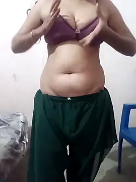 sexyqueen558 online show from 04-08-26, 07:25