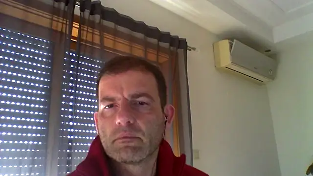 Snapshot of _grj1 chatting on 01-11-26, 12:54 grj1 online show from 01-11-26, 12:54