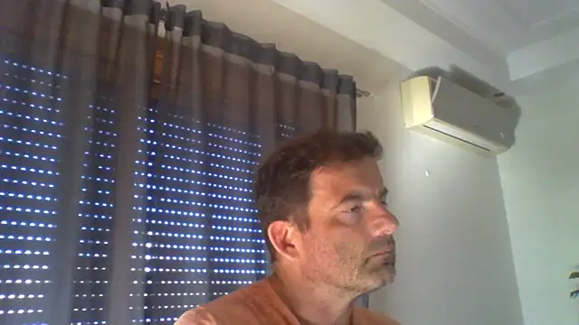 Snapshot of _grj1 chatting on 06-17-26, 07:55 grj1 online show from 06-17-26, 07:55